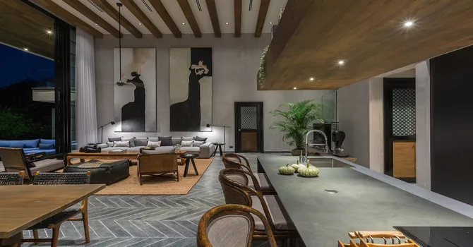 Villa Orca  Kitchen Area at night