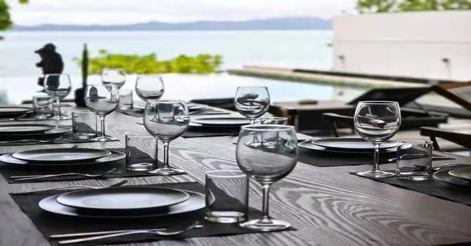 Amana Villa  Dining