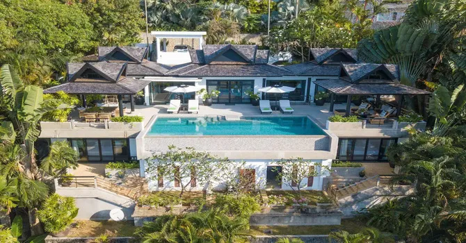 Catlin Surin Beach Villa  