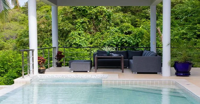 Lesterel Villa  