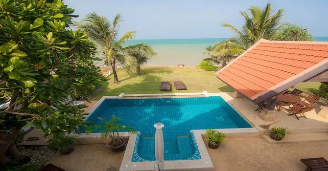 Malee Beach Villa E5  