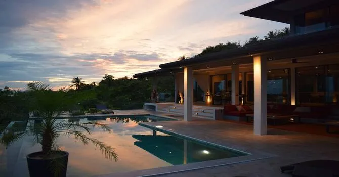 Rock & Stone Villa  