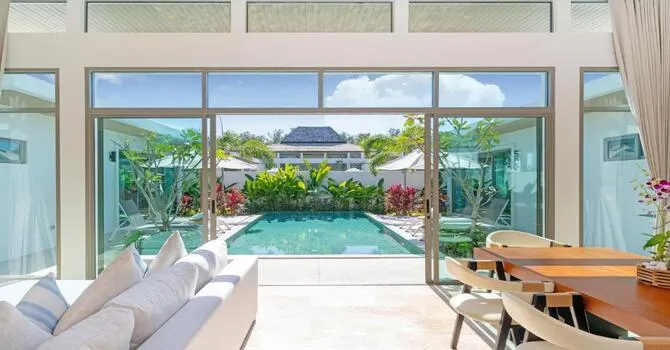 Shambhala Deluxe Pool Villa  