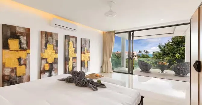 Sunrise Seaview Villa  Bedroom