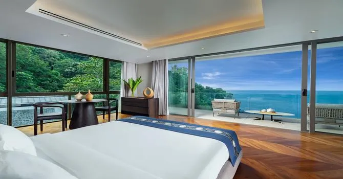 The Aquila Villa  Master Bedroom