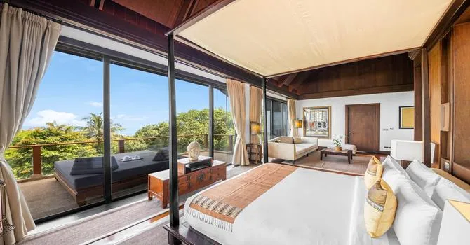 Villa Aye   Master Bedroom A1