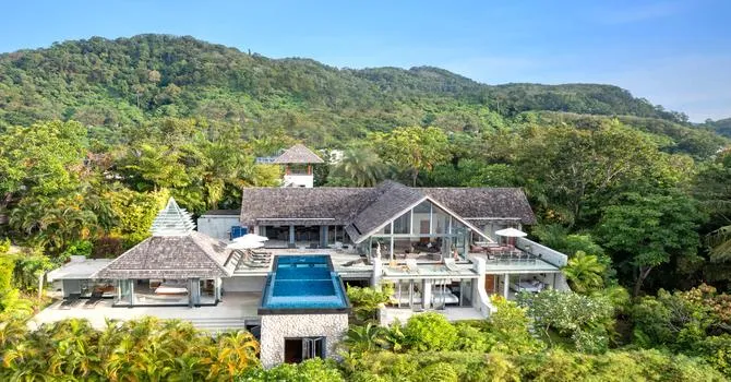 Villa Benyasiri  Aerial shot