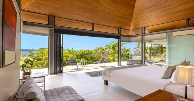 Villa Benyasiri  Master Bedroom