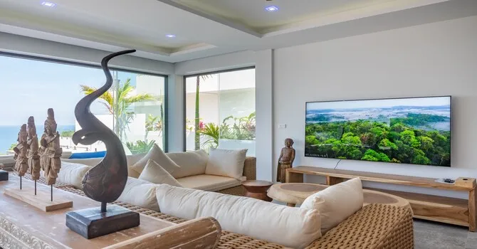 Villa Blue Butterfly  