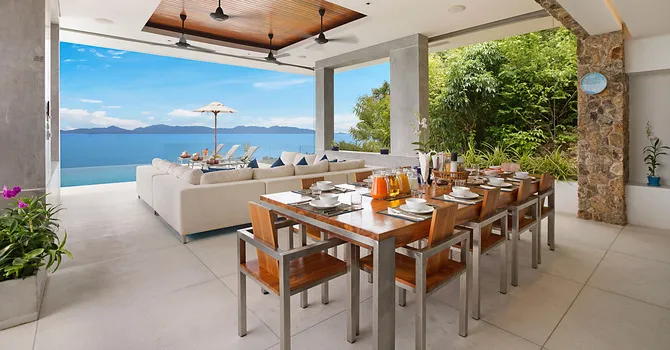 Villa Blue View  Dining