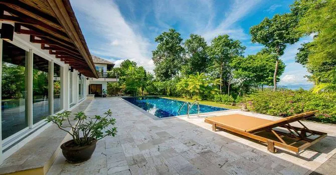 Villa Cortez  