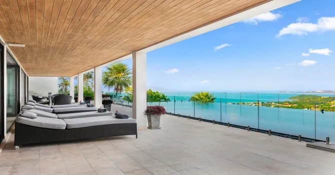 Villa Firefly  