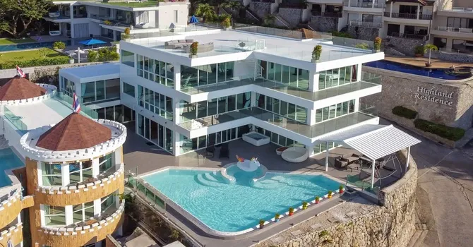 Villa Infinity  Aerial shot