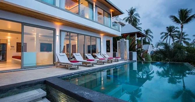 Villa Jaliza  Swimming Pool Night