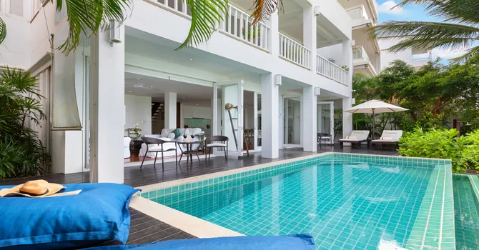 Villa M  Swimming Pool