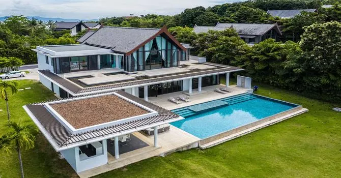 Villa Shoowa  Aerial shot