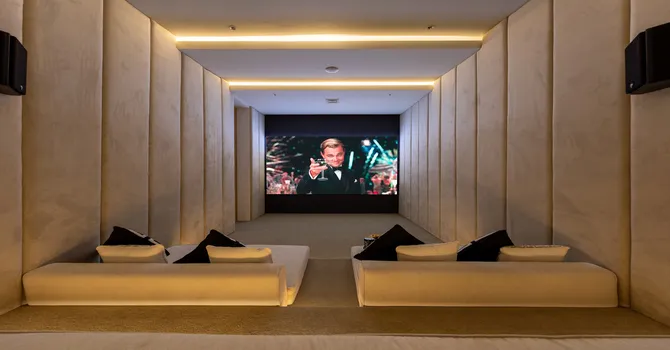 Villa Sutra  